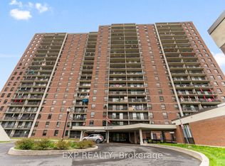 665 Bathgate Dr #1603, Ottawa, ON K1K 3Y4