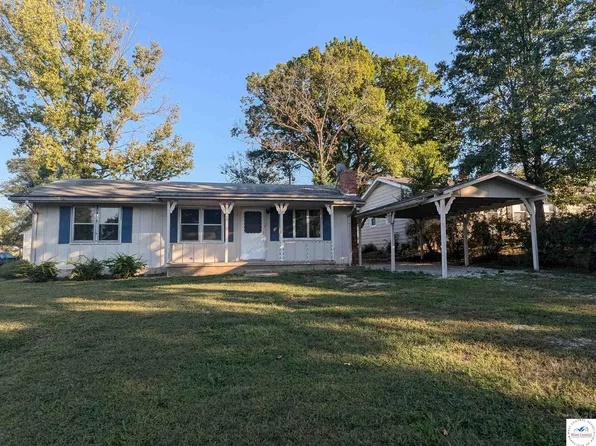 265 S 4th St, Osceola, MO 64776