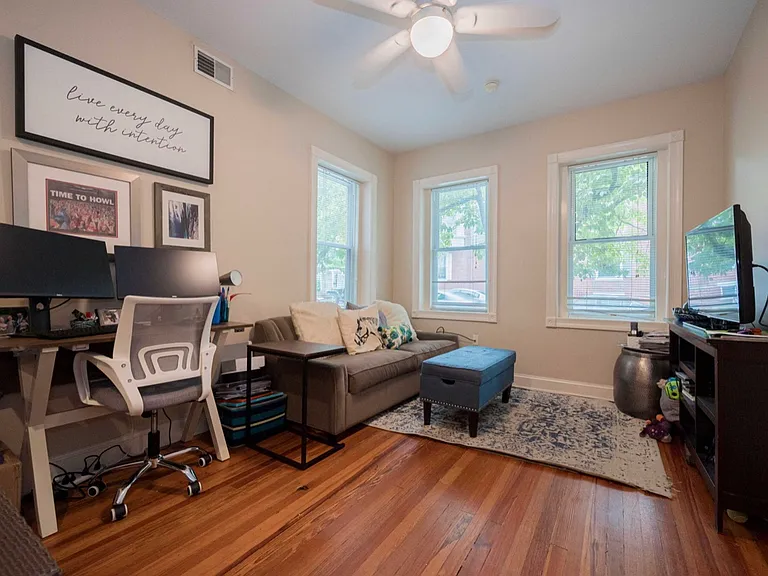 1621 W 13th St #1 — Photo 3