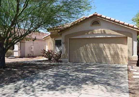 4th image of 15658 N 138th Ln