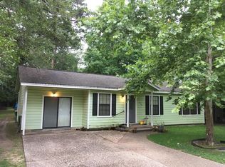 209 Harris Blvd, Conroe, TX 77301