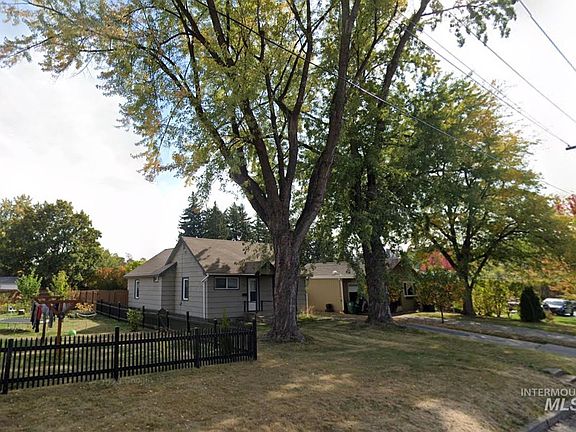 4th image of this home