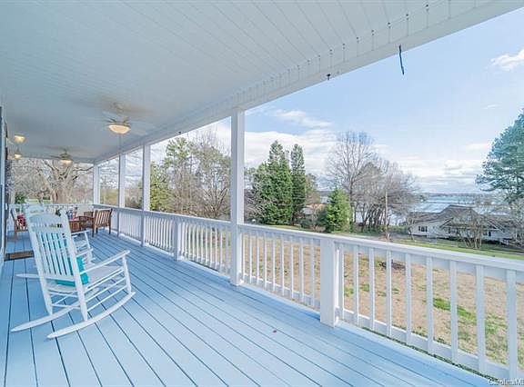 4th image of 4913 Moonlite Bay Dr
