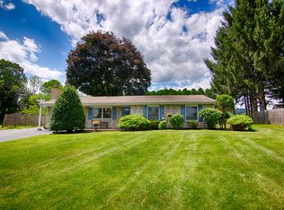 24 Raritan Dr, Califon, NJ 07830