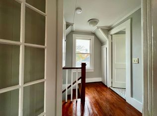 46 Friend St #2, Amesbury, MA 01913