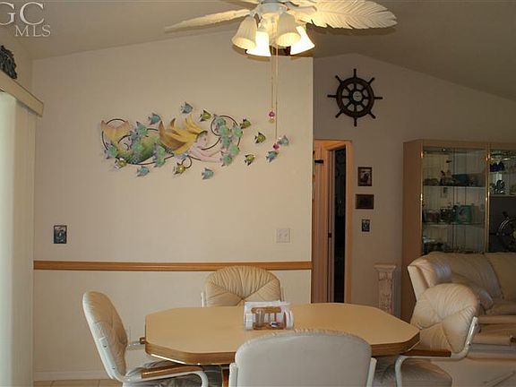 4th image of 1509 SE 17th Ave