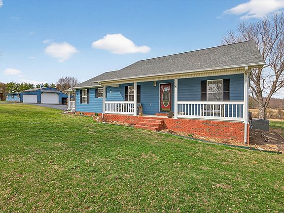 4th image of 4832 Skyview Dr
