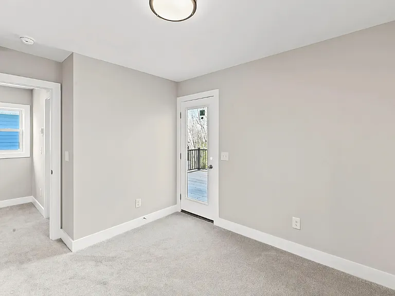1107 Simmons St — Photo 26