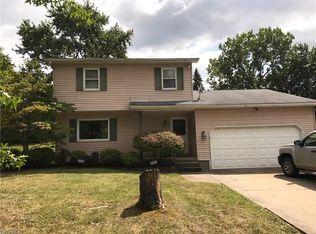 4631 Rush Cir, Youngstown, OH