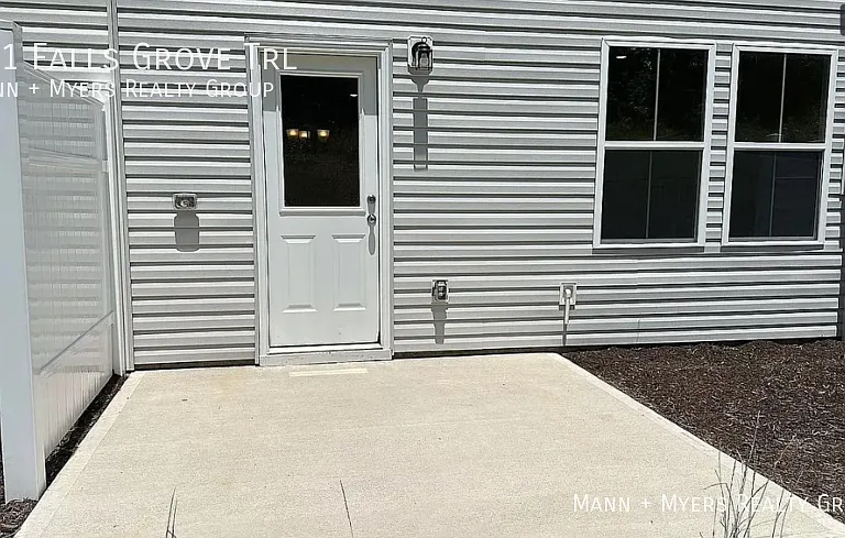 901 Falls Grove Trl — Photo 12