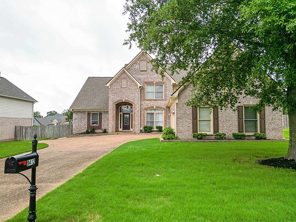 2nd image of 9412 Falcon Hill Dr
