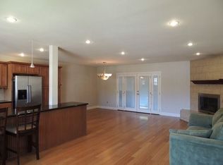 23008 Blythe St, Canoga Park, CA 91304
