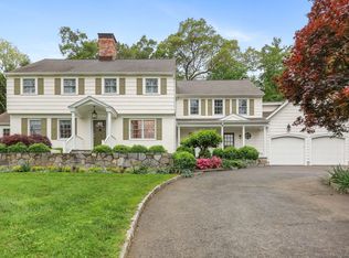 6 Weathervane Hl, Westport, CT 06880