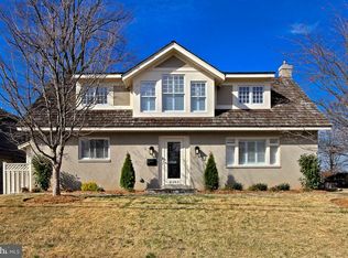 6101 29th St N, Arlington, VA 22207