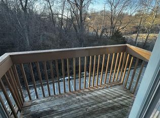 414 Hillside Dr #223, Independence, MO 64050