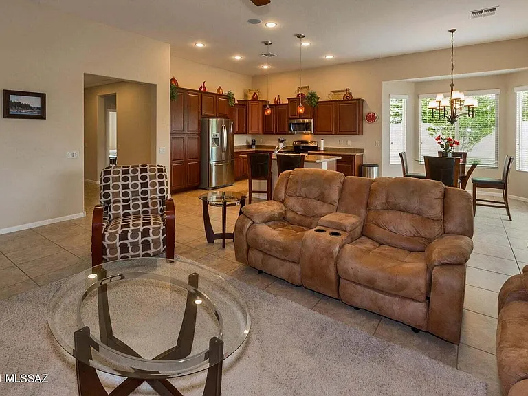 60065 E Arroyo Vista Dr — Photo 6