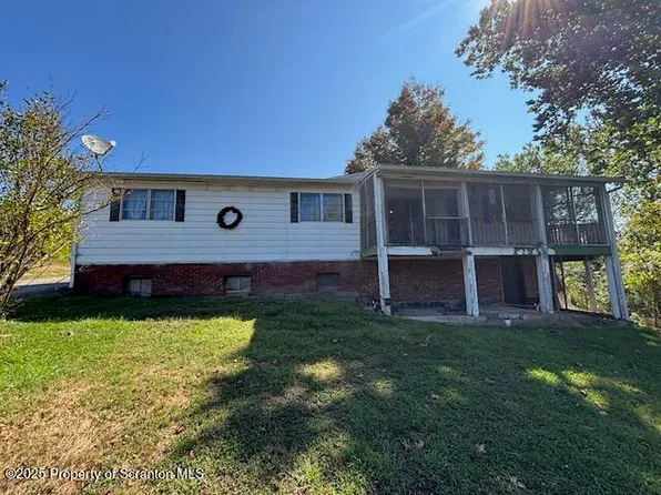 3083 State Route 438, Dalton, PA 18414