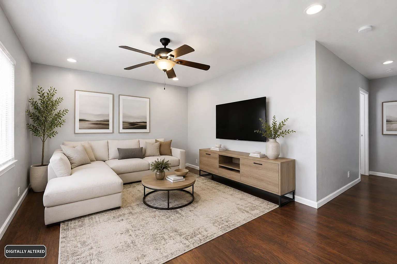 2 bed, 773 sqft, $2,700 — Photo 1