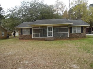 1591 Clubhouse Rd, Summerton, SC 29148