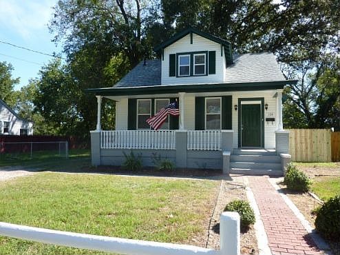 2nd image of 104 Wright Ave