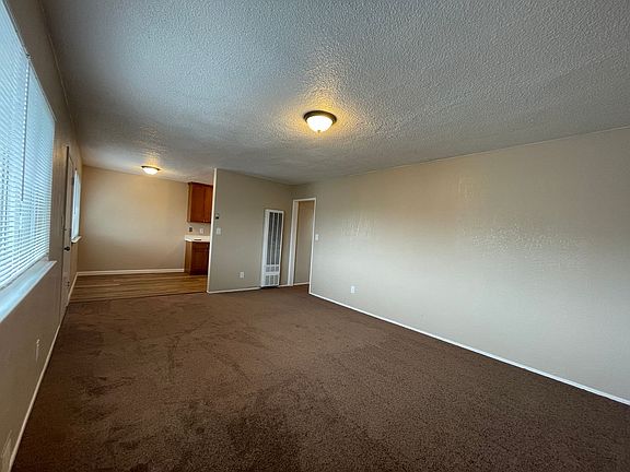 4th image of 1835 28th Ave APT 305