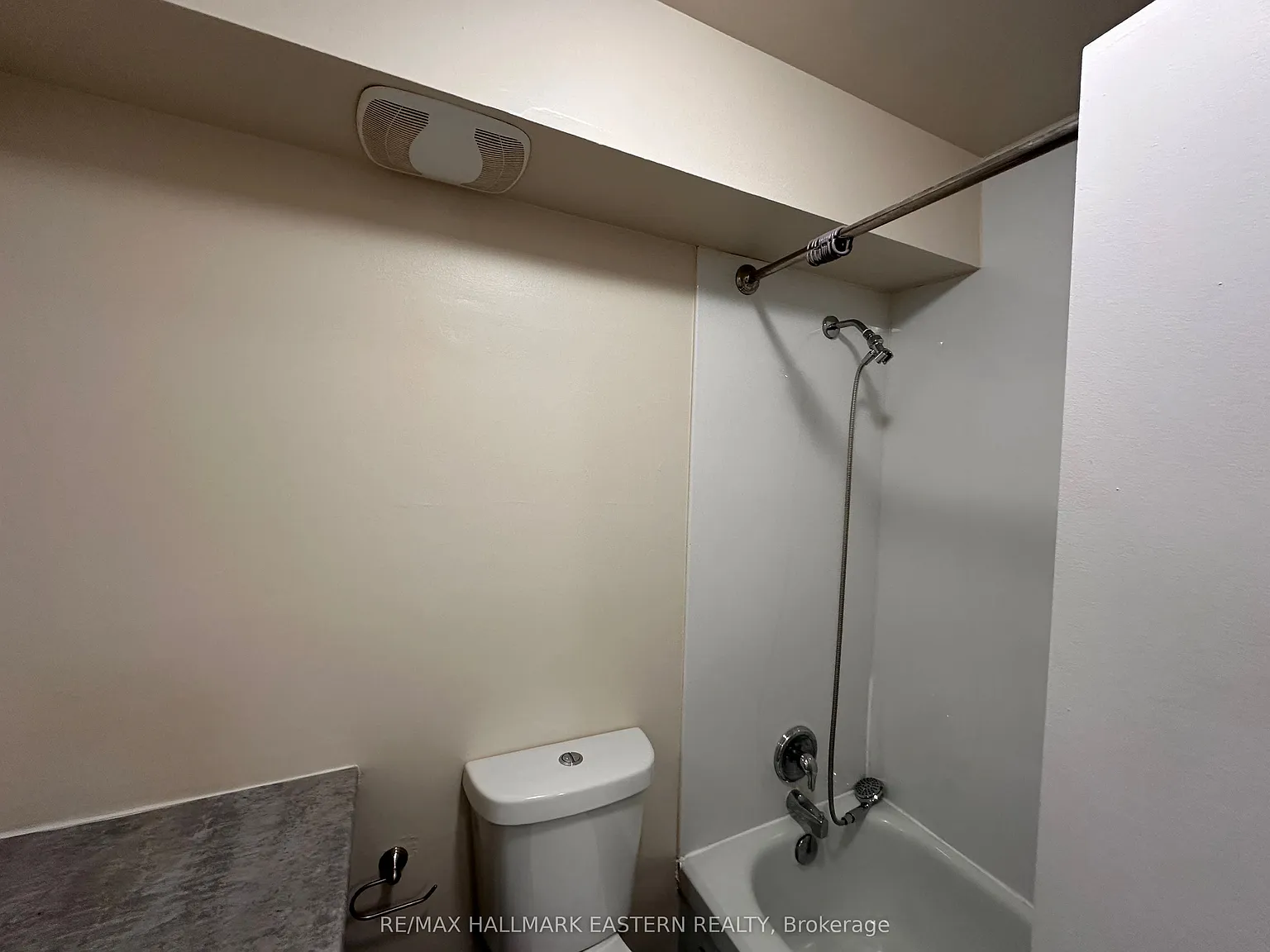 2 bed, $1,795 — Photo 4