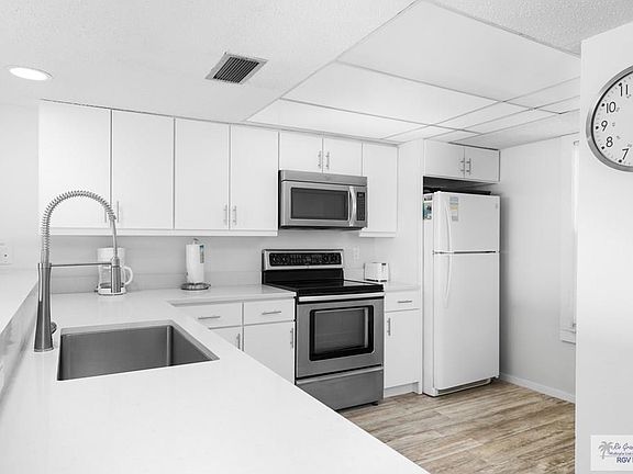 2nd image of 3400 Gulf Blvd