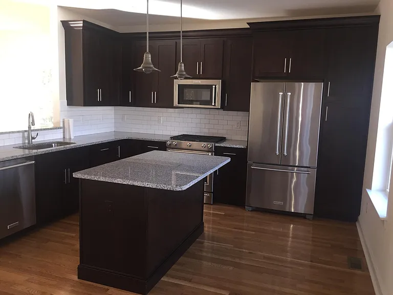 605 Haverford Ave — Photo 8
