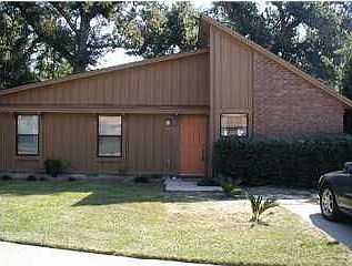 1st image of 7818 Oak Forest Pl