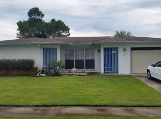 298 SW Reynolds Ave, Port Saint Lucie, FL 34983