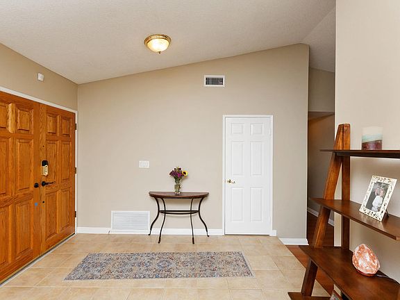 4th image of 3958 Coronado Cir