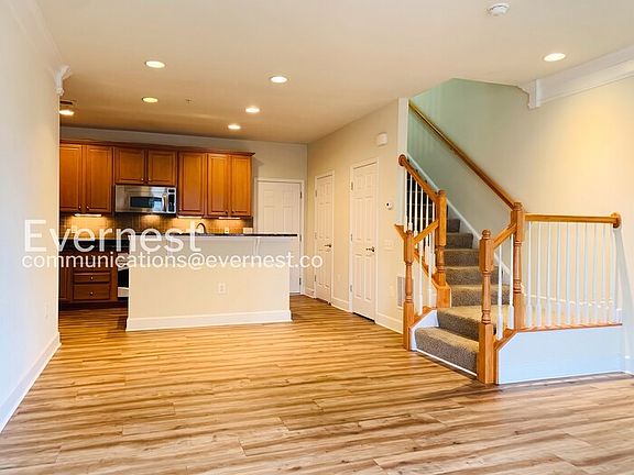 5th image of 2336 Brookmoor Ln #377A