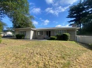 109 Cobble Hill Rd, Lincoln, RI 02865