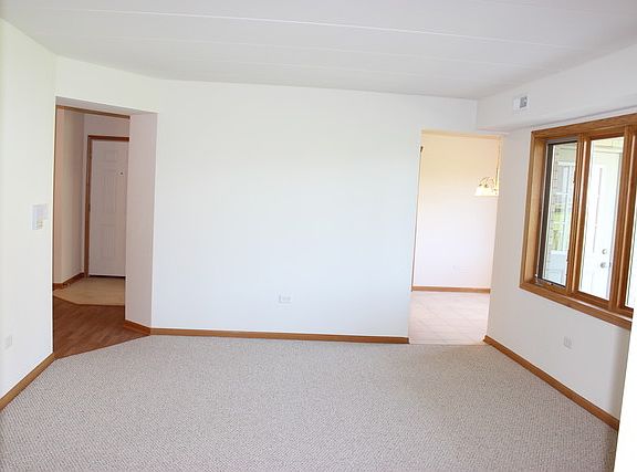 4th image of 13953 W Leamington Dr #1004
