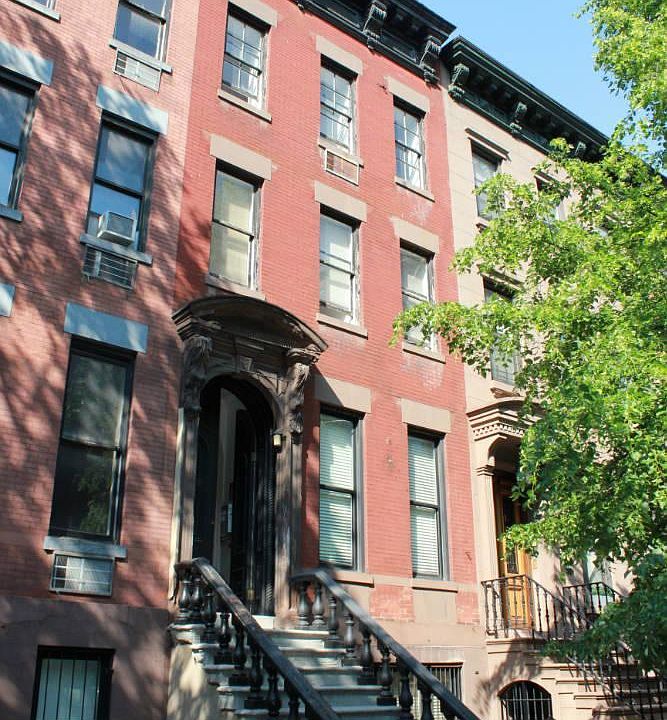 1st image of 335 E 82nd St APT 3