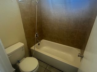 315 W Latham Ave #3, Hemet, CA 92543