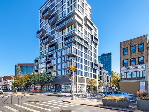 5th image of 375 Dean St APT 1306