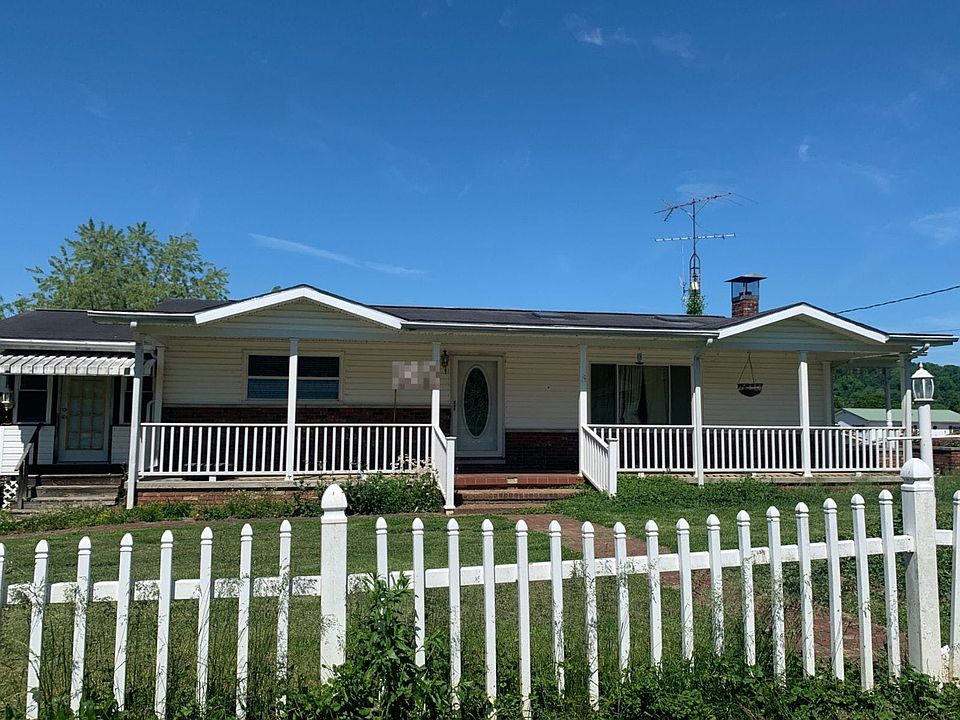 1st image of 214 Helen St