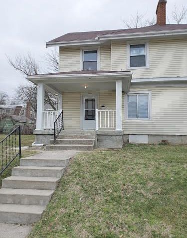 1st image of 905 Ferndale Ave