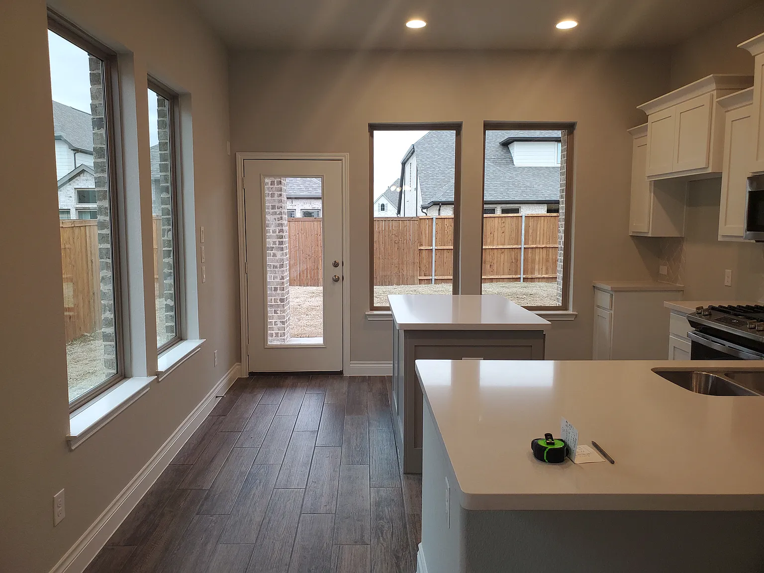 3 bed, 1710 sqft, $2,350 — Photo 3