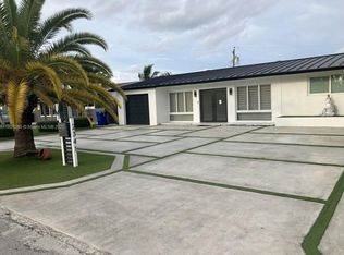 2341 Tarpon Dr, Miramar, FL 33023