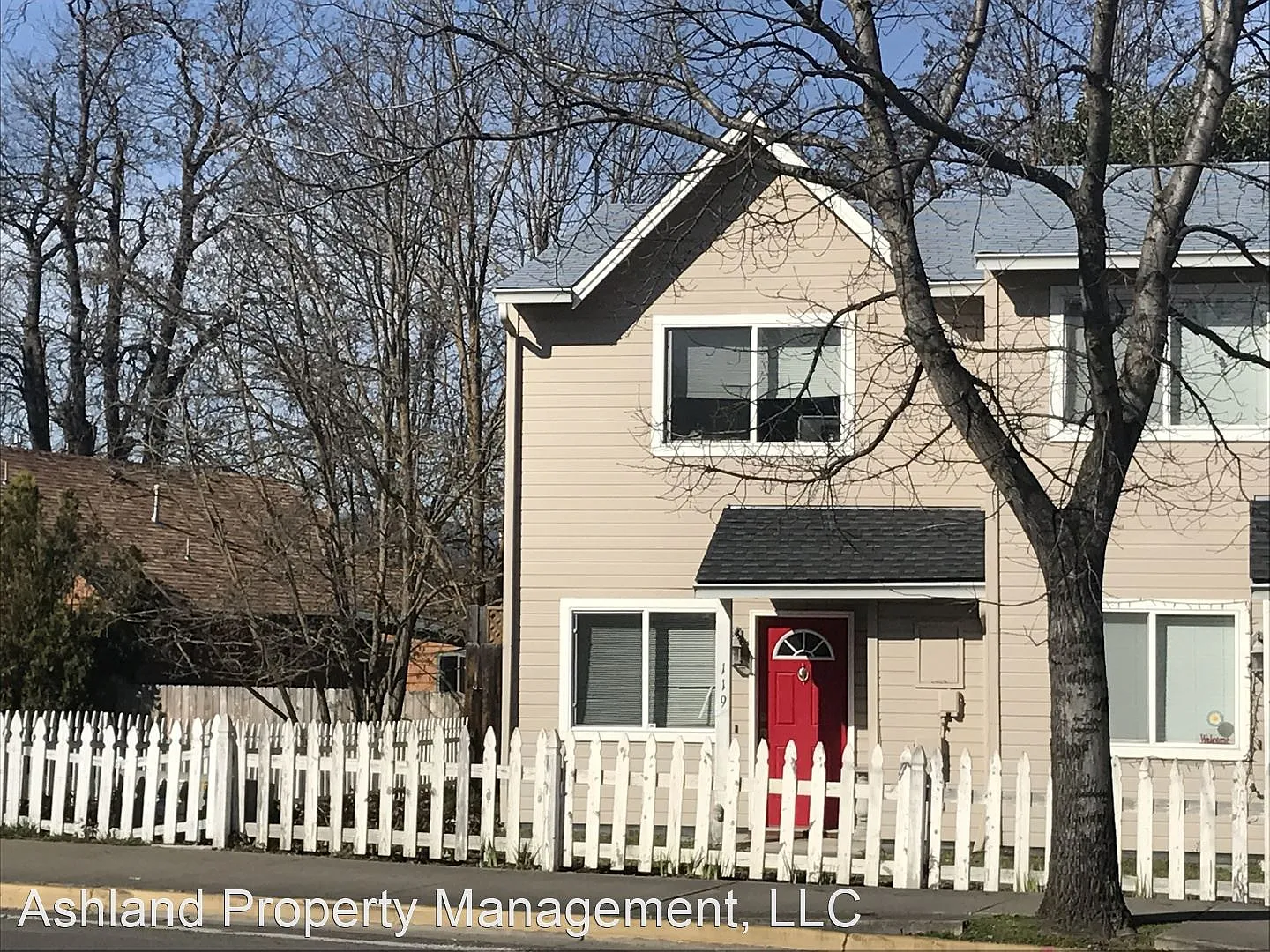 119 E Hersey St photo 1
