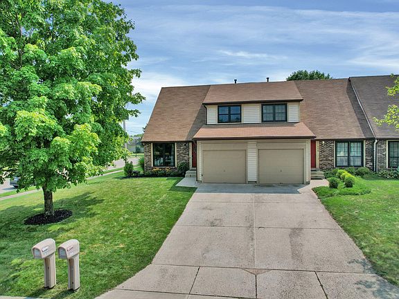 3rd image of 361 Macintosh Way