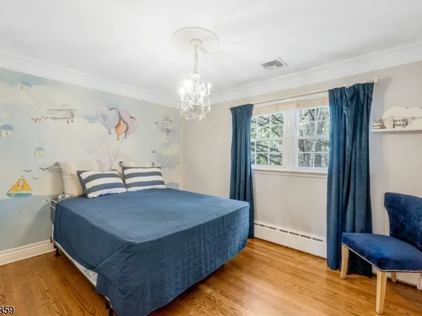 374 S Maple Ave, Bernards Twp., NJ 07920