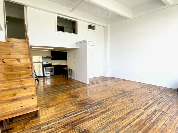 5 Delevan St APT 2M