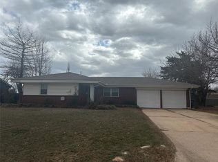 805 SW 23rd St, El Reno, OK 73036