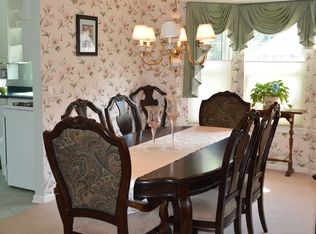 2462 Woodbine Ln, Toms River, NJ 08755