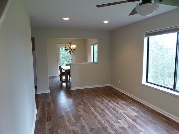 5th image of 13917 Sontag Rd