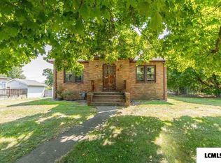 410 E Jefferson St, Mount Pulaski, IL 62548