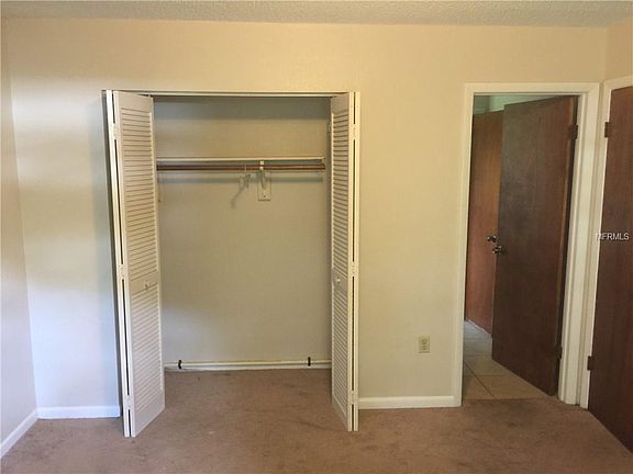 5th image of 308 W Crescent Dr APT 3